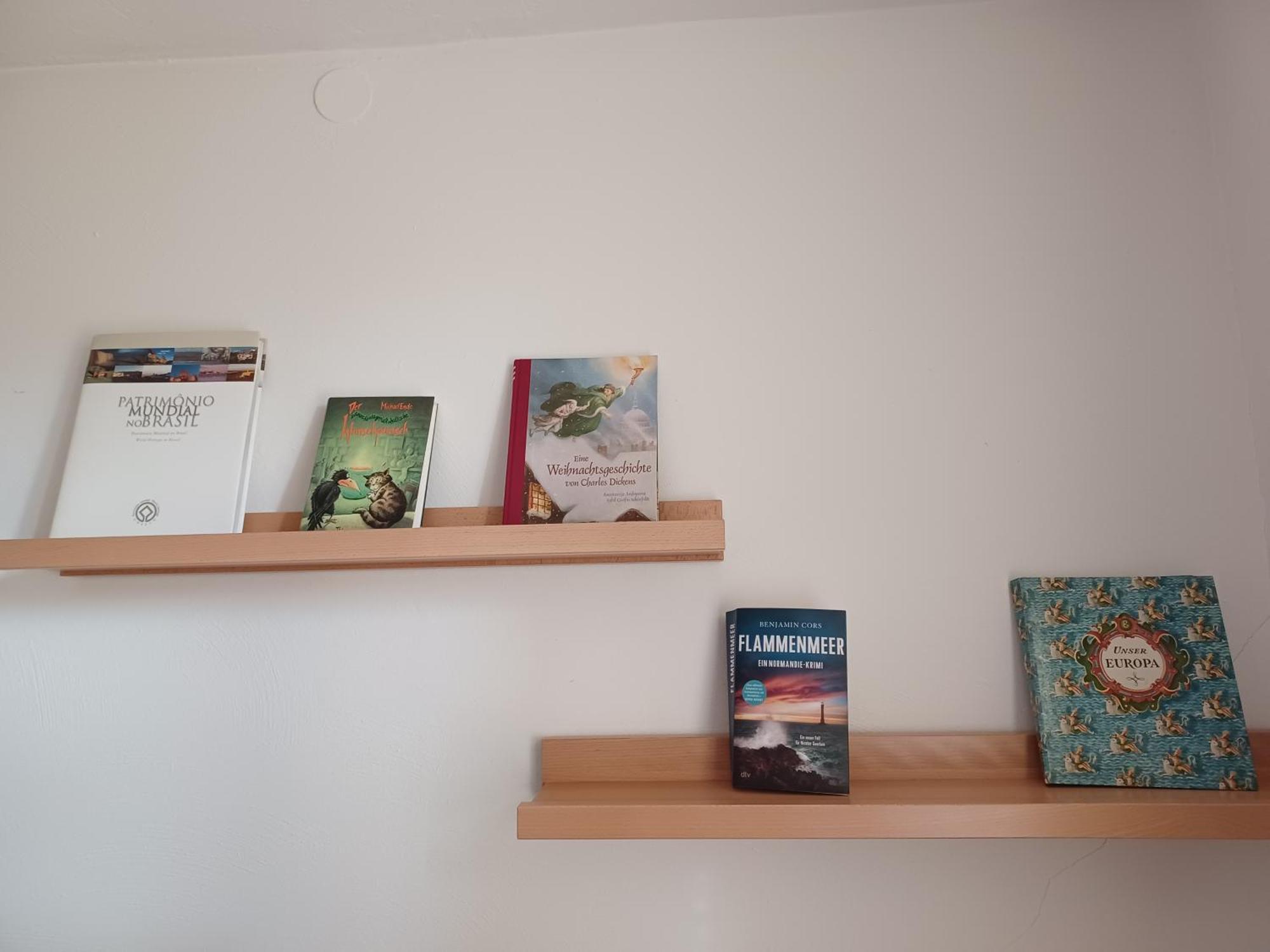 Ehemalige Bibliothek Apartment Fuer 2 Mit Kueche Kamin Netflix Parken Und Hofladen Steinhofel Exterior foto